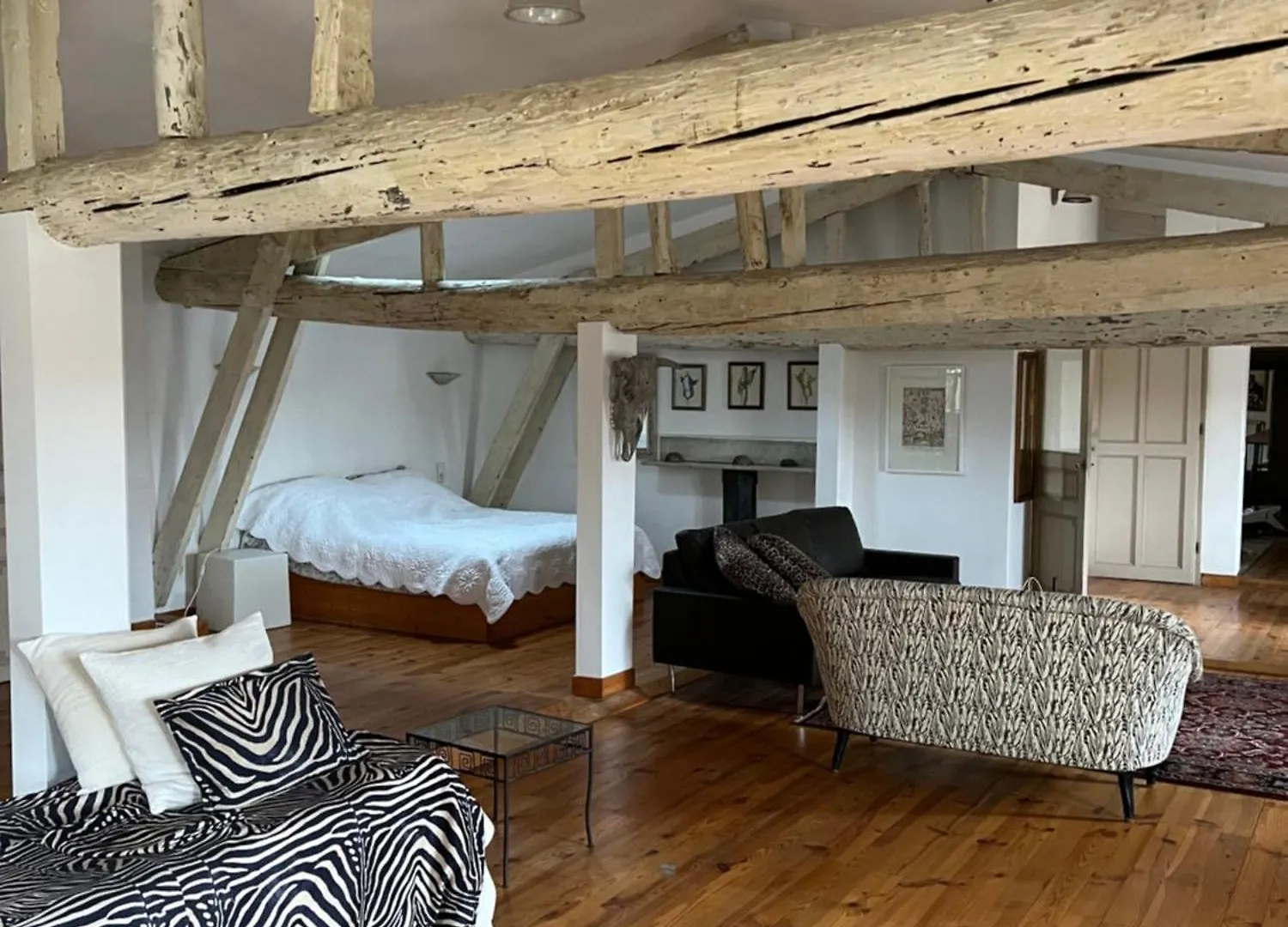 Chez Christel Bed & Breakfast Apt